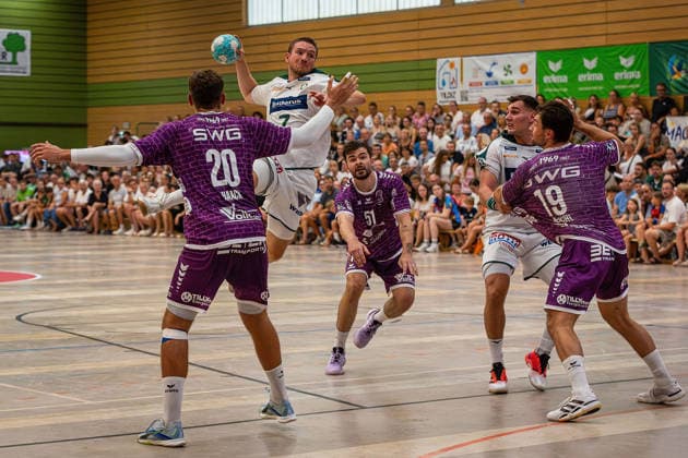 August 4, 2026, xovx, Lindencup Handball, HSG Wetzlar vs. TV Hüttenberg: Leif Haack (TV Hüttenberg), Dominik Mappes (HSG Wetzlar), Hendrik Schreiber (TV Hüttenberg), Josip Simic (HSG Wetzlar), Vit Reichl (TV Hüttenberg); Linden Stadthalle, Hesse, Germany, DE