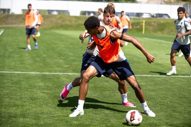 Bambase Conte, TSG Hoffenheim, 20 on the Ball, TSG Hoffenheim, Soccer, Training Camp, Preseason, 2026–2027 Season, GER, August 5, 2026, Eibner Press Photo Andreas Ulmer TSG Hoffenheim, soccer, training camp, preseason, 2026–2027 season, GER, August 5, 2026, Copyright: xEibner-Pressefoto AndreasxUlmerx EP_AUR