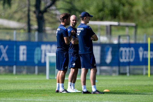 Christian Ilzer, TSG Hoffenheim, coach, center, with two of his assistants, TSG Hoffenheim, soccer, training camp, preseason, 2026–2027 season, GER, August 5, 2026, Eibner Press Photo by Andreas Ulmer, TSG Hoffenheim, soccer, training camp, preseason, 2026–2027 season, GER, August 5, 2026, Copyright: xEibner-Pressefoto AndreasxUlmerx EP_AUR