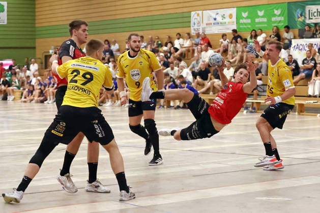 August 5, 2026, xovx, Lindencup Handball, Pfadi Winterthur vs. HSC 2000 Coburg: Ivan Simic (Pfadi Winterthur), Leonards Valkovskis (HSC Coburg), Bartlomiej Bis (HSC Coburg), Tiago Cuencas (Pfadi Winterthur), Jakob Knauer (HSC Coburg), Linden Stadthalle, Hesse, Germany, DE