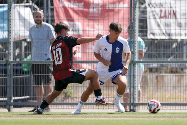 August 8, 2026, Men s Soccer, 2026–2027 Season, Bayernliga North, Matchday 4: SV Viktoria Aschaffenburg vs. FC Ingolstadt 04 II – Timo Hengmith (10), FC Ingolstadt 04 II; Justin Berg (4), SV Viktoria Aschaffenburg – Aschaffenburg, Stadion am Schoenbusch, Bavaria, Germany