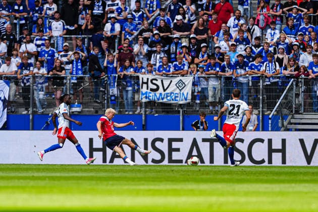 Goal: 0–1 Hakon Haraldsson, OSC Lille, August 10, 2026, Hamburger SV vs. OSC Lille, Soccer, Friendly, 2026–2027 Season, August 8, 2026, Germany, Hamburger SV vs. OSC Lille, soccer, friendly match, 2026–2027 season, August 8, 2026, Hamburg Copyright: xEibner-Pressefoto MarcelxvonxFehrnx EP_MFN