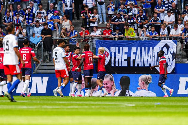 OSC Lille celebrates Hakon Haraldsson s goal to make it 0–1, OSC Lille, 10 GER, Hamburger SV vs. OSC Lille, soccer, friendly match, 2026–2027 season, August 8, 2026 GER, Hamburger SV vs. OSC Lille, soccer, friendly match, 2026–2027 season, August 8, 2026 Hamburg Copyright: xEibner-Pressefoto MarcelxvonxFehrnx EP_MFN