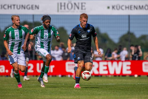 Friendly Match: Werder Bremen vs. SC Paderborn 07, August 8, 2026 Samuel Mbangula, Werder Bremen, 7; Laurin Curda, SC Paderborn 07, 17 Friendly match: Werder Bremen vs. SC Paderborn 07 on August 8, 2026, at Oyther Berg Stadium in Vechta, Germany, Copyright: xBEAUTIFULxSPORTS Neddermannx