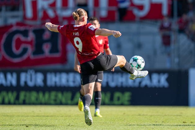 Marlon Fass, SG Sonnenhof Großaspach, 09, SG Sonnenhof Großaspach vs. Fortuna Cologne, Soccer, 3rd Division, Matchday 1, August 8, 2026, DFB regulations prohibit any use of photographs as image sequences and or quasi-video. Aspach, Baden-Württemberg, Germany Copyright: xkolbert-press PhilipxZieglerx