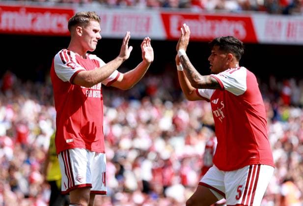 Viktor Gyokeres of Arsenal (left) celebrates with teammate Piero Hincapie after scoring their side s second goal of the game Arsenal v Borussia Dortmund, Pre Season Friendly, Football, Emirates Stadium, London, UK - 09 Aug 2026London Emirates Stadium United Kingdom EDITORIAL USE ONLY No use with unauthorised audio, video, data, fixture lists, club league logos or live services. Online in-match use limited to 120 images, no video emulation. No use in betting, games or single club league player publications. Copyright: xGeorgexTewkesbury Shutterstockx 17051143ao