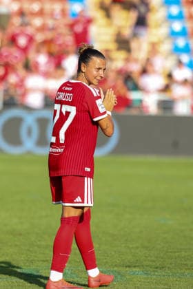 Arianna Caruso, FC Bayern Munich, 27, GER, FC Bayern Munich vs. Paris FC, Soccer, Friendly, 2026–2027 Season, August 9, 2026, GER, FC Bayern Munich vs. Paris FC, Soccer, Friendly Match, 2026–2027 Season, August 9, 2026, Unterhaching Copyright: xEibner-Pressefoto JennixMaulx EP_JML