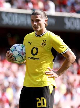 Marcel Sabitzer of Borussia Dortmund Arsenal v Borussia Dortmund, Pre Season Friendly, Football, Emirates Stadium, London, UK - 09 Aug 2026London Emirates Stadium United Kingdom EDITORIAL USE ONLY No use with unauthorised audio, video, data, fixture lists, club league logos or live services. Online in-match use limited to 120 images, no video emulation. No use in betting, games or single club league player publications. Copyright: xGeorgexTewkesbury Shutterstockx 17051143bd