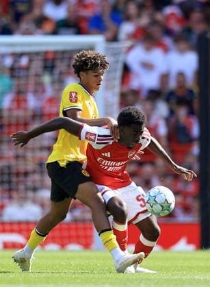 Josh Ogunnaike of Arsenal in action against Mathis Albert of Borussia Dortmund Arsenal v Borussia Dortmund, Pre Season Friendly, Football, Emirates Stadium, London, UK - 09 Aug 2026London Emirates Stadium United Kingdom EDITORIAL USE ONLY No use with unauthorised audio, video, data, fixture lists, club league logos or live services. Online in-match use limited to 120 images, no video emulation. No use in betting, games or single club league player publications. Copyright: xGeorgexTewkesbury Shutterstockx 17051143dc