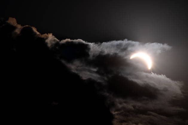 August 12, 2026, GBR, Track and Field, 2026 European Championships, Morning Session, Day 3, Birmingham Solar Eclipse over Alexander Stadium, Birmingham Alexander Stadium, England, United Kingdom Copyright: xNordphoto Memmlerx