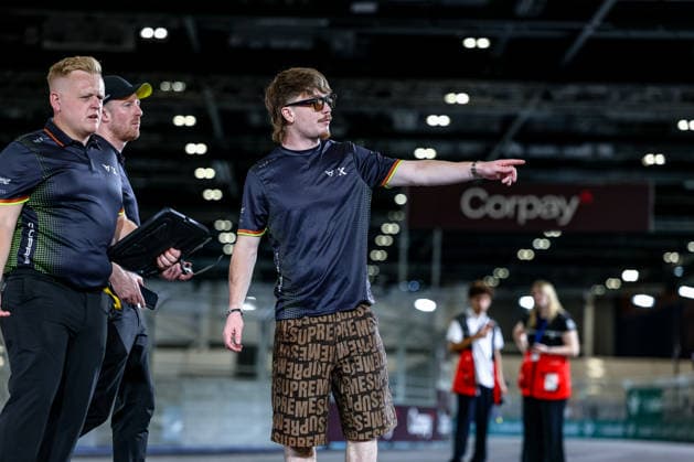 Dan Ticktum in his Cupra Kiro, 33, gesturing during the track walk, ABB FIA Formula E World Championship, 2026 London ePrix, United Kingdom, Season 12 (2025–26), Round 16, July 14, 2026, ABB FIA Formula E World Championship, 2026 London ePrix, United Kingdom, Season 12 (2025–26), Round 16, July 14, 2026, London Copyright: xEibner-Pressefoto LauraxRoemerx EP_LRR