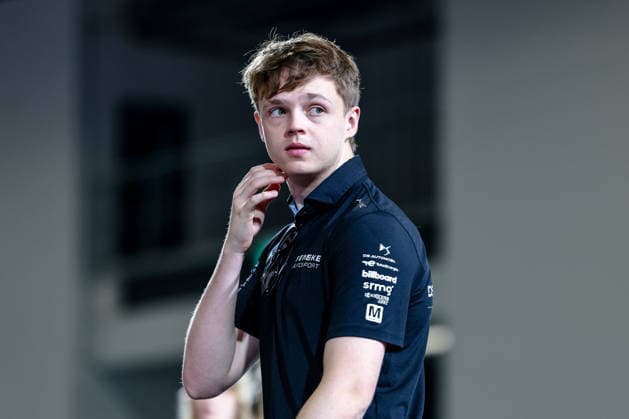 Taylor Barnard of DS Penske, 77, during the track walk, ABB FIA Formula E World Championship, London e-Prix 2026, United Kingdom, Season 12 (2025–26), Round 16, July 14, 2026, ABB FIA Formula E World Championship, London ePrix 2026, United Kingdom, Season 12 (2025–26), Round 16, July 14, 2026, London Copyright: xEibner-Pressefoto LauraxRoemerx EP_LRR
