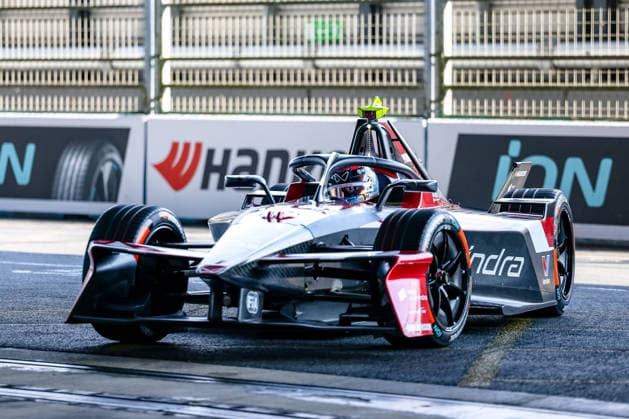 Nyck de Vries, Mahindra Racing, 21st in Free Practice 1, ABB FIA Formula E World Championship, 2026 London e-Prix, United Kingdom, Season 12 (2025–26), Round 16, July 14, 2026, ABB FIA Formula E World Championship, 2026 London ePrix, United Kingdom, Season 12 (2025–26), Round 16, July 14, 2026, London Copyright: xEibner-Pressefoto LauraxRoemerx EP_LRR