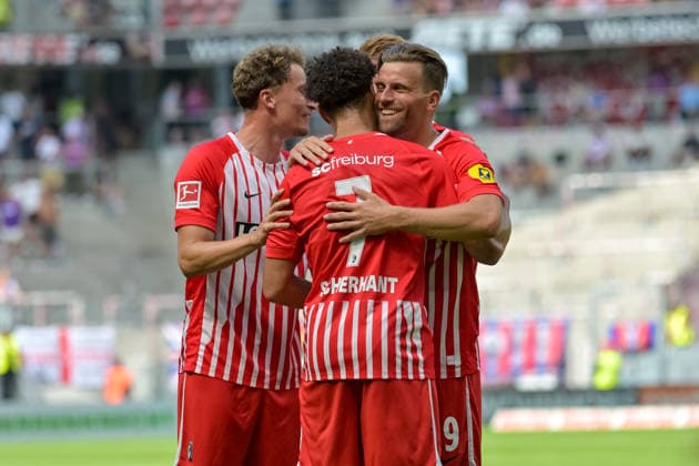 Celebrations after Lucas Hoeler (SC Freiburg, 09) scored the goal to make it 2–0, alongside Patrick Osterhage (SC Freiburg, 06) and Derry Scherhant (SC Freiburg), 07 GER, SC Freiburg vs. Crystal Palace FC, soccer, friendly match, , 2026–2027 season, August 15, 2026 GER, SC Freiburg vs. Crystal Palace FC, soccer, friendly match, , 2026–2027 season, August 15, 2026 Freiburg Copyright: xEibner-Pressefotox EP_THS