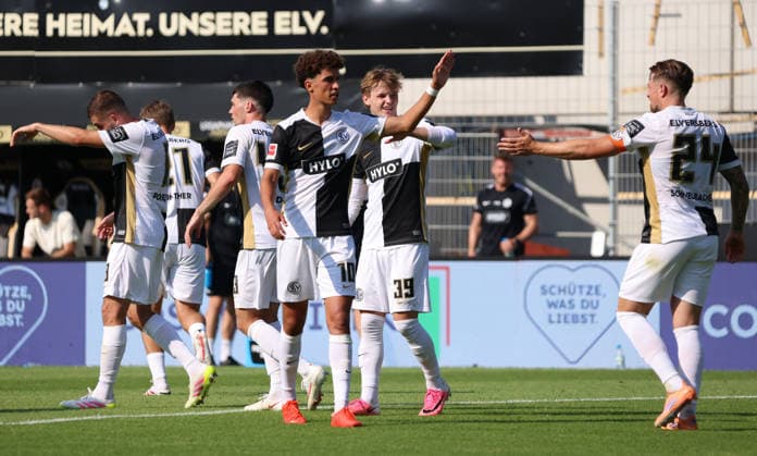 August 15, 2026, Soccer, Men s, Friendly Match, 2026–2027 Season, SV 07 Elversberg vs. FC Lorient; Noah Darvich (SV 07 Elversberg), Cole Campbell (SV 07 Elversberg), and Luca Schnellbacher (SV 07 Elversberg) celebrate a goal at the Elversberg Ursapharm Arena on Kaiserlinde Street, Saarland, Germany (DEU) Copyright: xFabianxKleerx