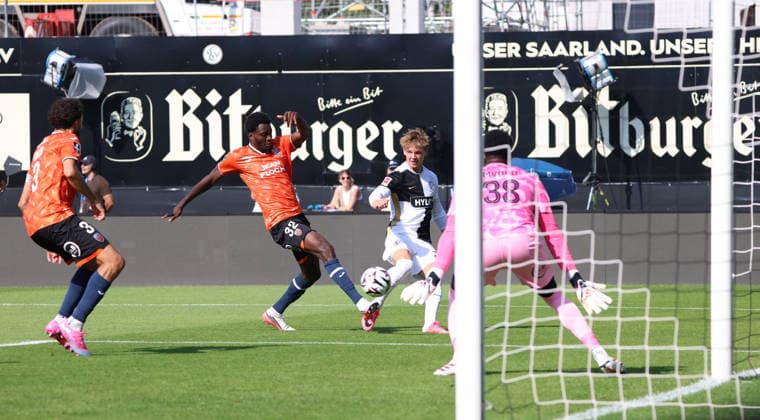August 15, 2026, Soccer, Men s, Friendly Match, 2026–2027 Season, SV 07 Elversberg vs. FC Lorient, Nathaniel Adjei (FC Lorient), Cole Campbell (SV 07 Elversberg), Yvon Mvogo (FC Lorient), Elversberg Ursapharm Arena an der Kaiserlinde, Saarland, Germany, DEU Copyright: xFabianxKleerx