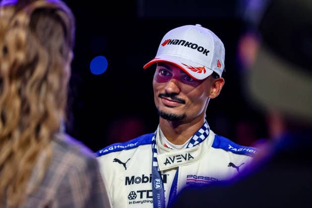Pascal Wehrlein, Porsche Formula E Team, No. 94, in a post-race interview, ABB FIA Formula E World Championship, London e-Prix 2026, United Kingdom, Season 12 (2025–26), Round 16, July 15, 2026, ABB FIA Formula E World Championship, 2026 London ePrix, United Kingdom, Season 12 (2025–26), Round 16, July 15, 2026, London Copyright: xEibner-Pressefoto LauraxRoemerx EP_LRR
