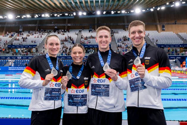 France, Paris, Centre Aquatique Olympique Metropole du Grand Paris, August 15, 2026, European Aquatics Championships, Day 16 Final Session, 4x200m Freestyle Mixed Relay, Germany, Maya Tobehn, Dresdner SC, Linda Roth, SC Magdeburg, Lukas Maertens, SC Magdeburg, and Jarno Baeschnitt, Team Bochum, Photo by Eibner Pressefoto Tino Henschel, European Aquatics Championships, Day 16 Final Session, Paris Copyright: xEibnerxPressefotox
