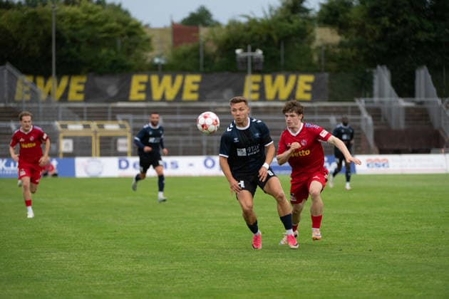 August 15, 2026, GER, Soccer, Regionalliga Nord, Matchday 4, 2026–2027 Season, Oldenburg, Marschweg Stadium, VfB Oldenburg vs. FC Eintracht Norderstedt, Referee: Rafael BRAND, VfB Oldenburg 8, Oldenburg, Marschweg Stadium, Lower Saxony, Germany Copyright: xnordphotoxGmbHx xRojahnx