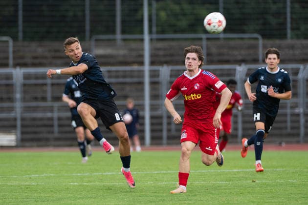 August 15, 2026, GER, Soccer, Regionalliga Nord, Matchday 4, 2026–2027 Season, Oldenburg, Marschweg Stadium, VfB Oldenburg vs. FC Eintracht Norderstedt Rafael BRAND VfB Oldenburg 8 scores with a pass into the empty Oldenburg Marschweg Stadium, Lower Saxony, Germany Copyright: xnordphotoxGmbHx xRojahnx