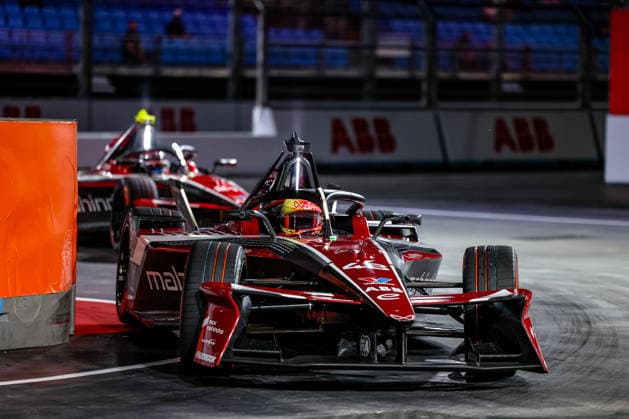 Edoardo Mortara, Mahindra Racing, 48th in Free Practice 3, ABB FIA Formula E World Championship, 2026 London ePrix, United Kingdom, Season 12 (2025–26), Round 17, July 16, 2026, ABB FIA Formula E World Championship, 2026 London ePrix, United Kingdom, Season 12 (2025–26), Round 17, July 16, 2026, London Copyright: xEibner-Pressefoto LauraxRoemerx EP_LRR