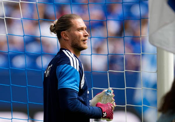 Loris Karius of FC Schalke 04, 1, warms up before the game in Germany, FC Schalke 04 vs. Real Madrid CF, Friendly Match, Friendly Match, August 16, 2026. DFL regulations prohibit any use of photographs as image sequences and or quasi-video. GER, FC Schalke 04 vs. Real Madrid CF, Friendly Match, Friendly Match, August 16, 2026, Gelsenkirchen Copyright: xEibner-Pressefoto ScottxColemanx EP_SCN