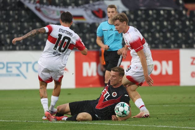 August 16, 2026 VfB Stuttgart II vs. FC Viktoria Köln Germany, Großaspach, August 16, 2026, Soccer, 3rd Division, 2026–2027 season VfB Stuttgart II vs. FC Viktoria Köln Yanik Spalt (right), Nicolas Sessa (left), both VfB; center: David Otto, Cologne
