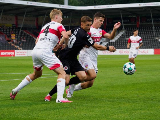 Maximilian Herwerth, VfB Stuttgart U23, 04, David Otto, FC Viktoria Cologne, 10, Antonijo Janjic, VfB Stuttgart U23, 17 GER, Soccer, VfB Stuttgart II vs. Viktoria Cologne, 3. Liga, Matchday 2, 2026–2027 Season, August 16, 2026 GER, Soccer, VfB Stuttgart II vs. Viktoria Cologne, 3. Liga, Matchday 2, 2026–2027 season, August 16, 2026 Aspach Copyright: xCarstenxSchweringx EP_CSG