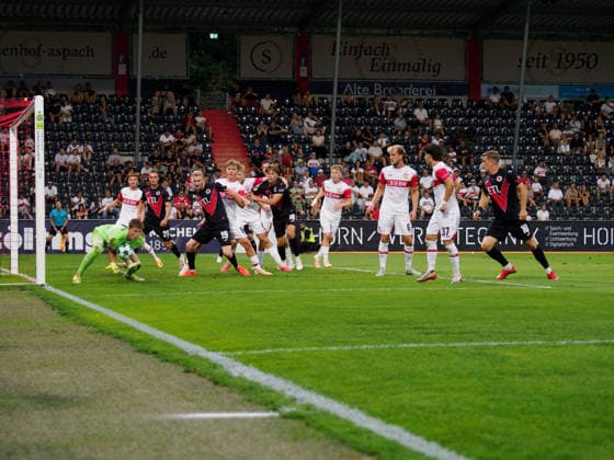 Jerik von der Felsen (VfB Stuttgart U23), 01, saves a corner kick by Taylan Duman (FC Viktoria Cologne), 08 GER, Soccer, VfB Stuttgart II vs. Viktoria Cologne, 3rd Division, Matchday 2, 2026–2027 Season, August 16, 2026 GER, Soccer, VfB Stuttgart II vs. Viktoria Cologne, 3. Liga, Matchday 2, 2026–2027 season, August 16, 2026 Aspach Copyright: xCarstenxSchweringx EP_CSG