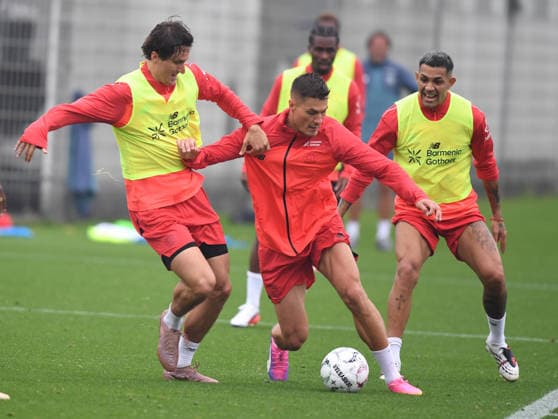 August 18, 2026, xophax, Soccer, Bundesliga 1, Bayer 04 Leverkusen, Training, 2026–2027 Season. From left to right: Tim Oermann, Patrick Schick, Facundo Medina—all of Bayer 04 Leverkusen, Leverkusen