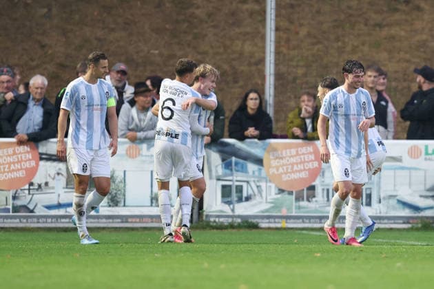 August 18, 2026, Men s, Soccer, 2026–2027 Season, Bavarian Regional League, Matchday 5: TSV Aubstadt vs. TSV 1860 Munich Celebrating the 0–2 Victory, Dennis Dressel 14, TSV 1860 Munich, Benedikt Hoppe 6, TSV 1860 Munich, Fabio Wagner 9, TSV 1860 Munich, Lance Fiedler 47, TSV 1860 Munich, Emre Erdogan 19, TSV 1860 Munich, Sulzfeld School Stadium, Aubstadt, NGN Arena, Bavaria, Germany