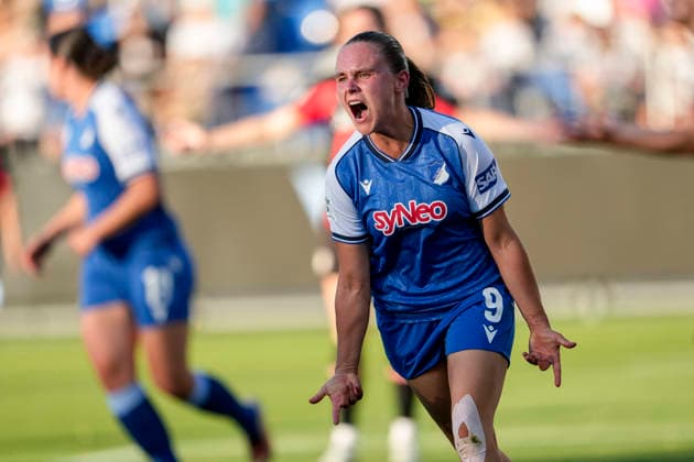 Goal scorer Marie Steiner (TSG), 9, player, players of TSG 1899 Hoffenheim, celebrates the goal that tied the game at 1-1, Celebration, celebrating, goal celebration, goal scored, celebrating the goal, goal, celebration, celebrating the goal, joy, happiness, happy, optimistic, positive, game scene, highlight, still image, single photo, action, 04 09 2026, Sinsheim, Hoffenheim, Germany, soccer, Google Pixel Women’s Bundesliga, TSG 1899 Hoffenheim vs. Bayer 04 Leverkusen, DFB and DFL regulations prohibit any use of photographs as image sequences and or quasi-video xozx