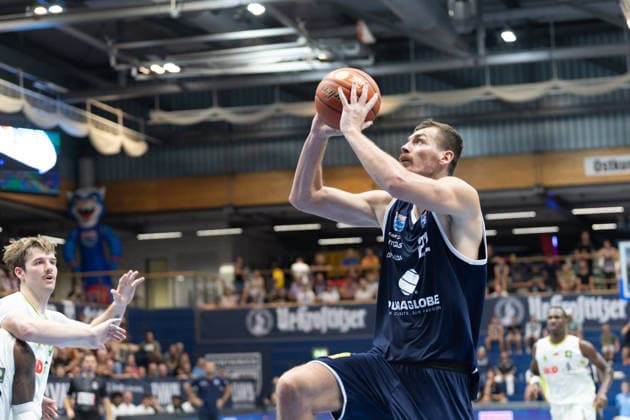 Borisa Simanic (MBC), 22, Syntainics (MBC) vs. Medikamente per Klick Bayreuth, exhibition game, preseason, basketball, Bundesliga, 2. Bundesliga, men s, 2026–27 season, September 8, 2026, Weißenfels Stadthalle, Saxony-Anhalt, Germany