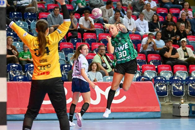 Jenny Behrend, VfL Oldenburg, 30, throws for Germany; VfL Oldenburg vs. SU Neckarsulm, ALSCO Women s Handball Bundesliga, Matchday 4, 2026–2027 season, September 16, 2026, VfL Oldenburg vs. SU Neckarsulm, ALSCO Women’s Handball Bundesliga, Matchday 4, 2026–2027 season, September 16, 2026, Oldenburg Copyright: xEibner-Pressefoto RobertxGertzenx EP_RGN