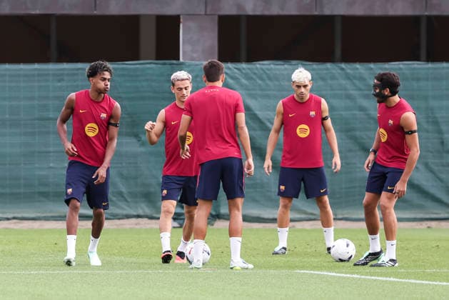 September 18, 2026, Sant Joan Despi, Barcelona, Spain: Lamine Yamal, Gavi, Pedri and Eric Garcia during the training day of FC Barcelona, Barca ahead the Spanish League, Laliga EA Sports, football match against Sevilla FC at Ciudad Esportiva Joan Gamper on September 18, 2026 in Sant Joan Despi, Barcelona, Spain. FC Barcelona Training And press conference, PK, Pressekonferenz - LaLiga EA Sports - ZUMAa181 20260918_zaa_a181_012 Copyright: xJavierxBorregox