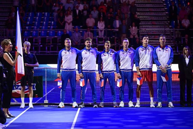 A group photo of the Czech team pose prior to the 2026 Davis Cup men s team tennis World Championship, WM, Weltmeisterschaft match between the Czech Republic and the United States. From left: Adam Pavlasek, Patrik Rikl, Vit Kopriva, Jiri Lehecka, Jakub Mensik and non-playing captain Tomas Berdych, in Prague, Czech Republic, on September 18, 2026. (CTKxPhoto RomanxVondrous) CTKPhotoP2026091805170 CTKPhotoP2026091805170