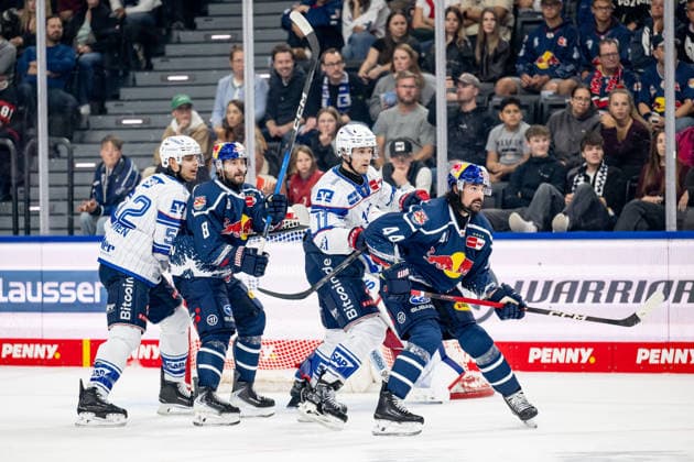 Nicolas Mattinen (Adler Mannheim, 52) and Kristian Reichel (Adler Mannheim, 11) defend against Tobias Rieder (EHC Red Bull Munich, 08) and Trevor Carrick (EHC Red Bull Munich, 44) GER, EHC Red Bull Munich vs. Adler Mannheim, ice hockey, DEL, 2026–2027 season, Matchday 1, September 18, 2026. Photo: HMB Media, Heike Feiner Copyright: HMBxMedia HeikexFeiner
