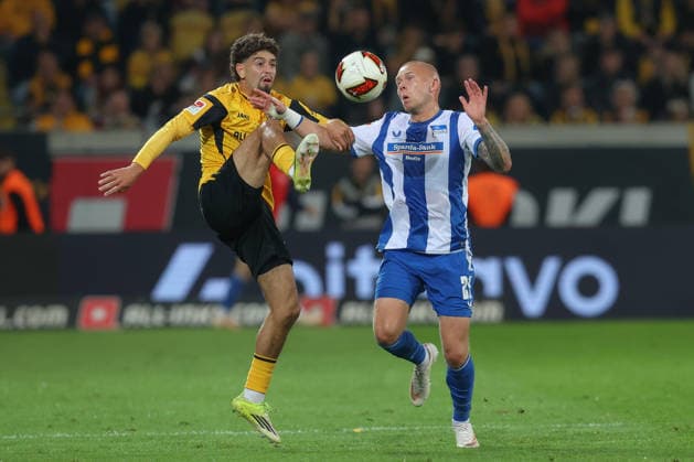 September 19, 2026, xtgx, Soccer 2. Bundesliga, SG Dynamo Dresden vs. Hertha BSC Berlin, from left: Ben Bobzien (Dresden), 20, Jon Dagur Thorsteinsson, Hertha, 23, tackle, duel, battle, DFL DFB REGULATIONS PROHIBIT ANY USE OF PHOTOGRAPHS AS IMAGE SEQUENCES AND OR QUASI-VIDEO, Dresden