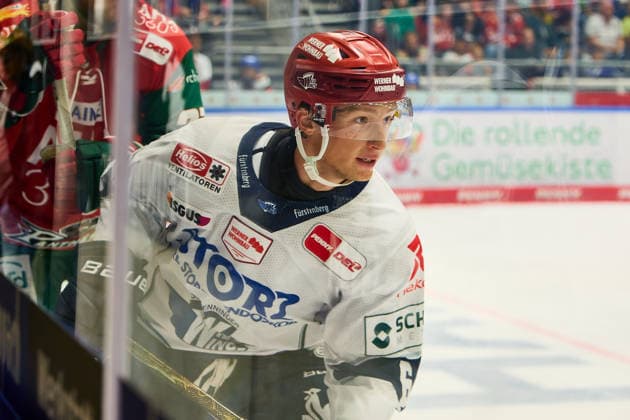 Boaz Bassen Schwenninger Wild Wings, 64 GER, Augsburger Panther vs. Schwenninger Wild Wings, Ice Hockey, PENNY DEL, Matchday 2, 2026–2027 Season, September 20, 2026 GER, Augsburger Panther vs. Schwenninger Wild Wings, Ice Hockey, PENNY DEL, Matchday 2, 2026–2027 Season, September 20, 2026 Germany Copyright: xEibner-Pressefoto GeraldxOelze-dexStoppanyx EP_ODS