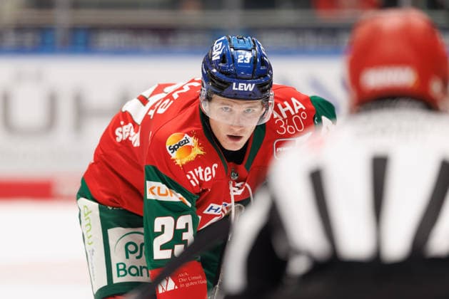 Jimmy Lambert, 23, of the Augsburger Panther during the game between the Augsburger Panther and the Schwenninger Wild Wings, ice hockey, men s, DEL, 2026–2027, Matchday 2 on September 20, 2026, in Augsburg, Curt Frenzel Stadium, Bavaria, Germany