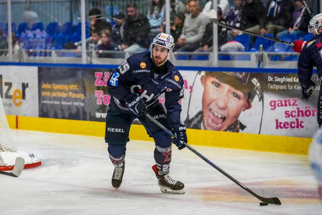 Philipp Mass, Ravensburg Towerstars, 25, GER, Ravensburg Towerstars vs. Eisbären Regensburg, Ice Hockey, DEL2 Regular Season, Matchday 2, 2026–2027 Season, September 20, 2026, GER, Ravensburg Towerstars vs. Eisbären Regensburg, Ice Hockey, DEL2 Regular Season, Matchday 2, 2026–2027 Season, September 20, 2026, Ravensburg Copyright: xEibner-Pressefoto MaximilianxRistx EP_MRT