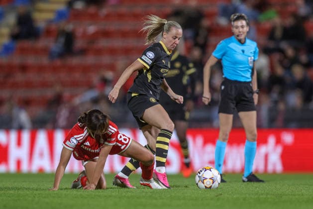 GER, Munich, FC Bayern Munich vs. Manchester City, Women s Champions League, Soccer, UEFA, 2026–2027 Season, uhlsport Park, Matchday 1 in pictures (from left): DFB, DFL. REGULATIONS PROHIBIT ANY USE OF PHOTOGRAPHS AS IMAGE SEQUENCES AND OR QUASI-VIDEO, September 22, 2026 Copyright: HMBxMedia HendrikxHamelau
