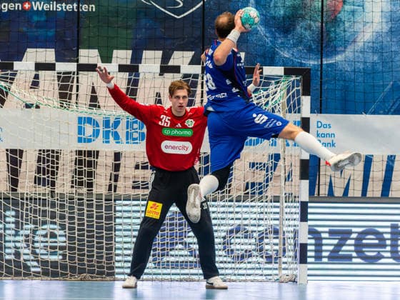 Tobias Heinzelmann, HBW Balingen Weilstetten, 28; Joel Birlehm, TSV Hannover Burgdorf, 35; HBW Balingen Weilstetten vs. TSV Hannover Burgdorf, Handball, DHB Cup, Round 2, 2026–2027 Season, September 23, 2026, HBW Balingen Weilstetten vs. TSV Hannover Burgdorf, Handball, DHB Cup, Round 2, 2026–2027 Season, September 23, 2026, Balingen Copyright: xEibner-Pressefoto FlorianxSchustx EP_FSU