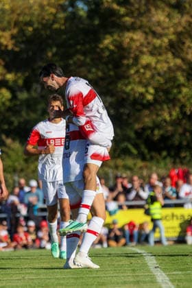 There is great jubilation following Atakan Karazor s 1-0 goal for VfB Stuttgart, September 16, 2026, VfB Stuttgart vs. 1 FC Heidenheim 1846, soccer, friendly match, 2026–2027 season, September 25, 2026, Germany, VfB Stuttgart vs. 1 FC Heidenheim 1846, soccer, friendly match, 2026–2027 season, September 25, 2026, Beutelsbach Copyright: xEibner-Pressefoto SoerenxHerwegx EP_SHG