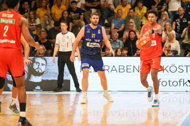GER, Phoenix Hagen vs. Ratiopharm Ulm, Basketball, 1st Bundesliga, Matchday 2, 2026–2027 Season, September 25, 2026,Tim Uhlemann (Phoenix Hagen) and Michael Rataj (Ratiopharm Ulm), GER, Phoenix Hagen vs. Ratiopharm Ulm, Basketball, 1st Bundesliga, Matchday 2, 2026–2027 Season, September 25, 2026, Hagen Copyright: xEibner-Pressefoto JavadxMohammadpourx EP_JMR