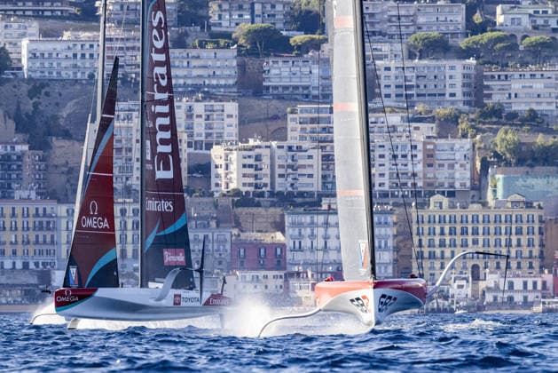 IPA88968942 - Day 1 of the Louis Vuitton 38th America s Cup Preliminary Regatta in Naples. AC40 foiling monotypes racing across the Gulf of Naples, featuring intense fleet action from all participating syndicates, including Emirates Team New Zealand, Luna Rossa Prada Pirelli, GB1, Tudor Team Alinghi, and other international teams on the official race course. During the Louis Vuitton 38th America s Cup Preliminary Regatta in Naples, a sailing race in Naples, Italy, on September 25, 2026 Copyright: xCarloxDixSanto IPAxSportx xx IPA88968942