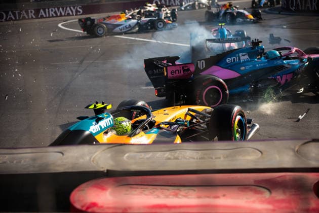 F1 - AZERBAIJAIN GRAND PRIX 2026 01 NORRIS Lando (gbr), McLaren F1 Team MCL40, action, 43 COLAPINTO Franco (arg), Alpine F1 Team A526, action, 10 GASLY Pierre (fra), Alpine F1 Team A526, action, 30 LAWSON Liam (nzl), Visa Cash App RB F1 Team VCARB03, action, 41 LINDBLAD Arvid (gbr), Visa Cash App RB F1 Team VCARB03, action crash after the restart during the 2026 Formula 1 Azerbaijan Grand Prix, 15th round of the 2026 Formula One World Championship, WM, Weltmeisterschaft from September 24 to 26, 2026 on the Baku City Circuit, in Baku, Azerbaijan - BakuAzerbaijan Copyright: xEricxAlonsox