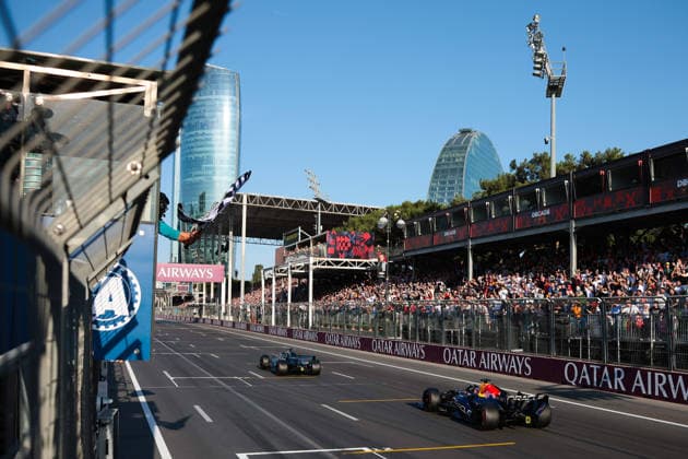 F1 - AZERBAIJAIN GRAND PRIX 2026 63 RUSSELL George (gbr), Mercedes AMG F1 Team W17, action finish line and 03 VERSTAPPEN Max (nld), Red Bull Racing Ford RB22, action, FIA flag, drapeau during the 2026 Formula 1 Azerbaijan Grand Prix, 15th round of the 2026 Formula One World Championship, WM, Weltmeisterschaft from September 24 to 26, 2026 on the Baku City Circuit, in Baku, Azerbaijan - BakuAzerbaijan Copyright: xEricxAlonsox