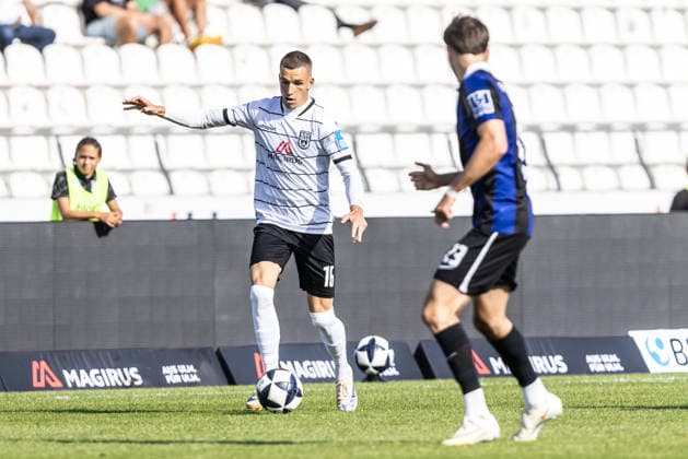 SSV Ulm 1846 Soccer vs. SV Eintracht Trier, Soccer, Regionalliga Southwest, Matchday 9, Donaustadion Ulm, September 26, 2026, Simun Birkic, SSV Ulm 1846 Soccer, 16 SSV Ulm 1846 Soccer vs. SV Eintracht Trier, Soccer, Regionalliga Southwest, Matchday 9, Donaustadion Ulm, September 26, 2026; Photo by Lucca Fundel; Ulm Donaustadion, Baden-Württemberg, Germany