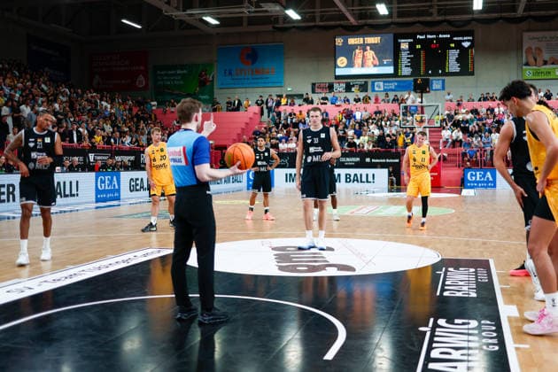 Free throw by Nick Muszynski (Heldelberg), MLP Academics Heidelberg, 33, GER, Tigers Tübingen vs. MLP Academics Heidelberg, Basketball, ProA, Matchday 1, 2026–2027 season, September 26, 2026, GER, Tigers Tübingen vs. MLP Academics Heidelberg, Basketball, ProA, Matchday 1, 2026–2027 season, September 26, 2026, Tigers Tübingen Copyright: xEibner-Pressefoto KirstenxJaegerx